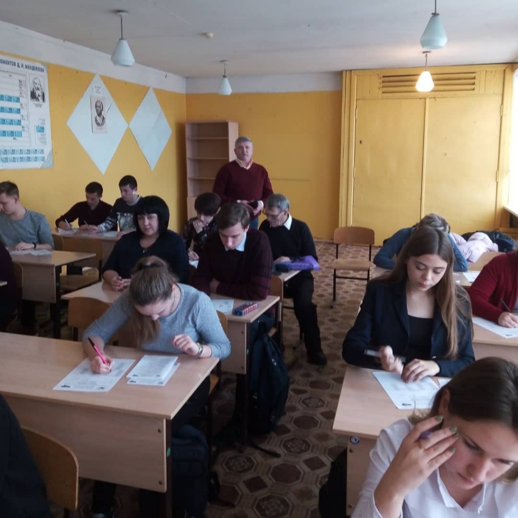 Жители Турковского района приняли участие в Акции «Избирательный диктант»